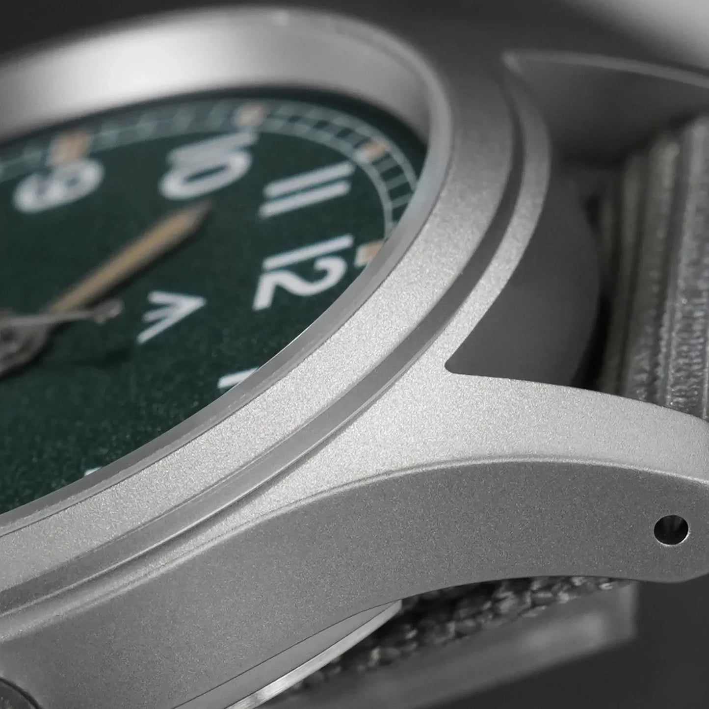 Militado ML12 Military Watch VH31 Quartz Domed Sapphire  C3 Luminous 38mm 10Bar