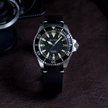 Baltany 42mm Diving Watch Man S3026 NH38 Automatic Watch SapphireCrystal Waterproof StainlessSteel Retro Mechanical Wristwatches