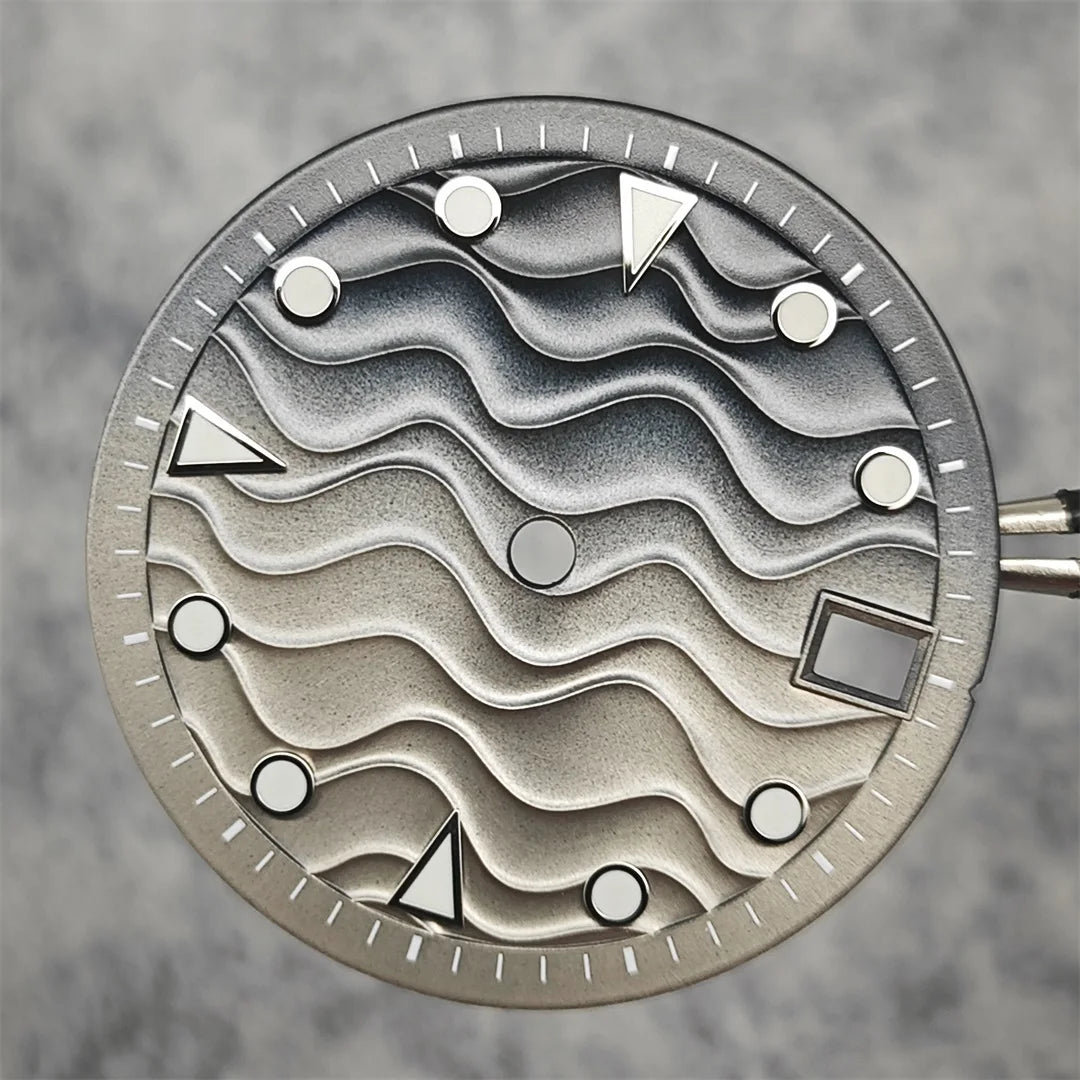 28.5mm Watch Dial Water Ripple Gradient Color Watch Faces Green Luminous Surface Man’s Watch Accessories for NH35 Movement