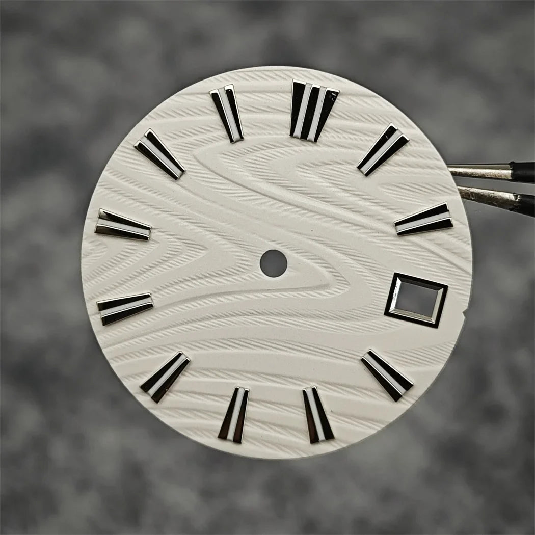 28.5mm Green Luminous Watch Dial Wood Texture Watch Faces Replace Accessories for SKX007 NH35/NH36/4R/7S Movement Watch Parts