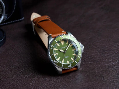 Baltany 42mm Diving Watch Man S3026 NH38 Automatic Watch SapphireCrystal Waterproof StainlessSteel Retro Mechanical Wristwatches