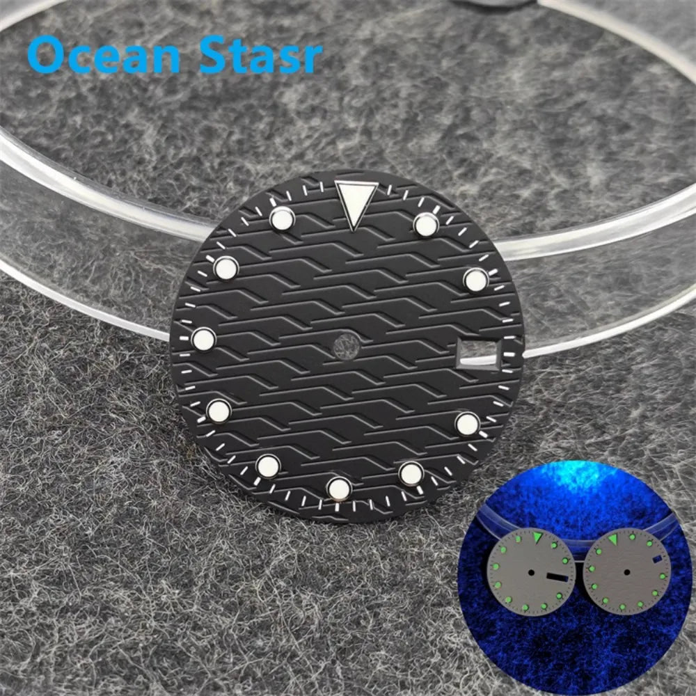 28.5mm Watch Dial Ocean Star Surface Single / Double Calendar Watch Faces Green Luminous Watch Accessory for NH35/NH36 Movement