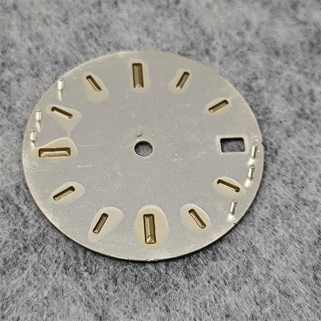 28.5mm Watch Dial Stone Diamond Nail Sunburst Watch Faces No Luminous Accessory Suitable for NH35 / NH36 Movement