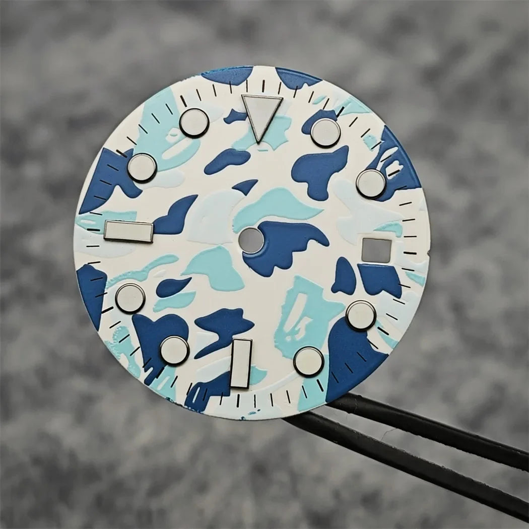 28.5mm Watch Dial Blue Luminous Watch Faces Camouflage Dial with Calendar Window Watch Accessories for 2813/8512/8200 Movement