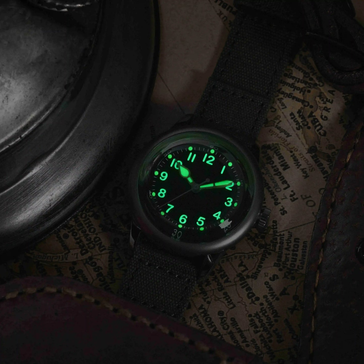 THORN SHY040 A11 Titanium Pilot Watch Military Retro NH35 AR Sapphire Luminous bullet in the back