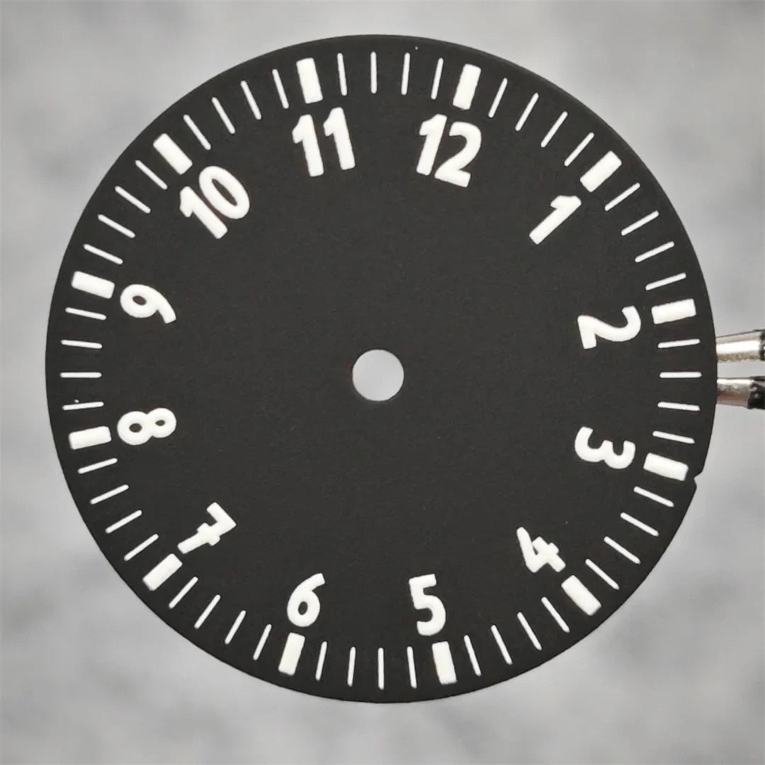 28.5MM Watch Dial NH35 Single Date / No Date Calendar Watch Faces Green Luminous Watch Accessories for NH35/ NH36/ 4R Movement