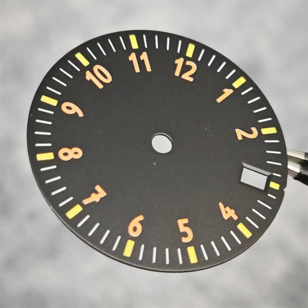 28.5MM Watch Dial NH35 Single Date / No Date Calendar Watch Faces Green Luminous Watch Accessories for NH35/ NH36/ 4R Movement