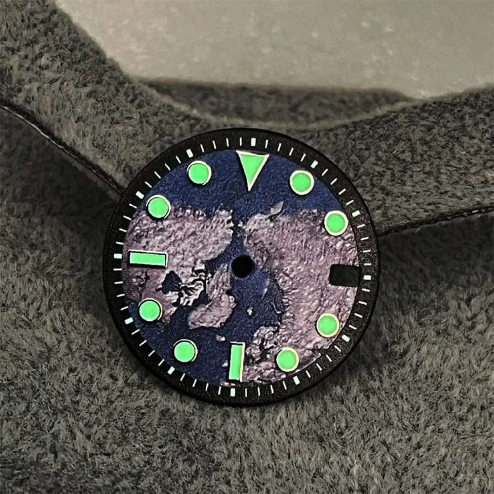 28.5mm Watch Dial DIY Earth Surface with Green Luminous Single Calendar Window Watch Faces Watch Accessories for NH35 Movement