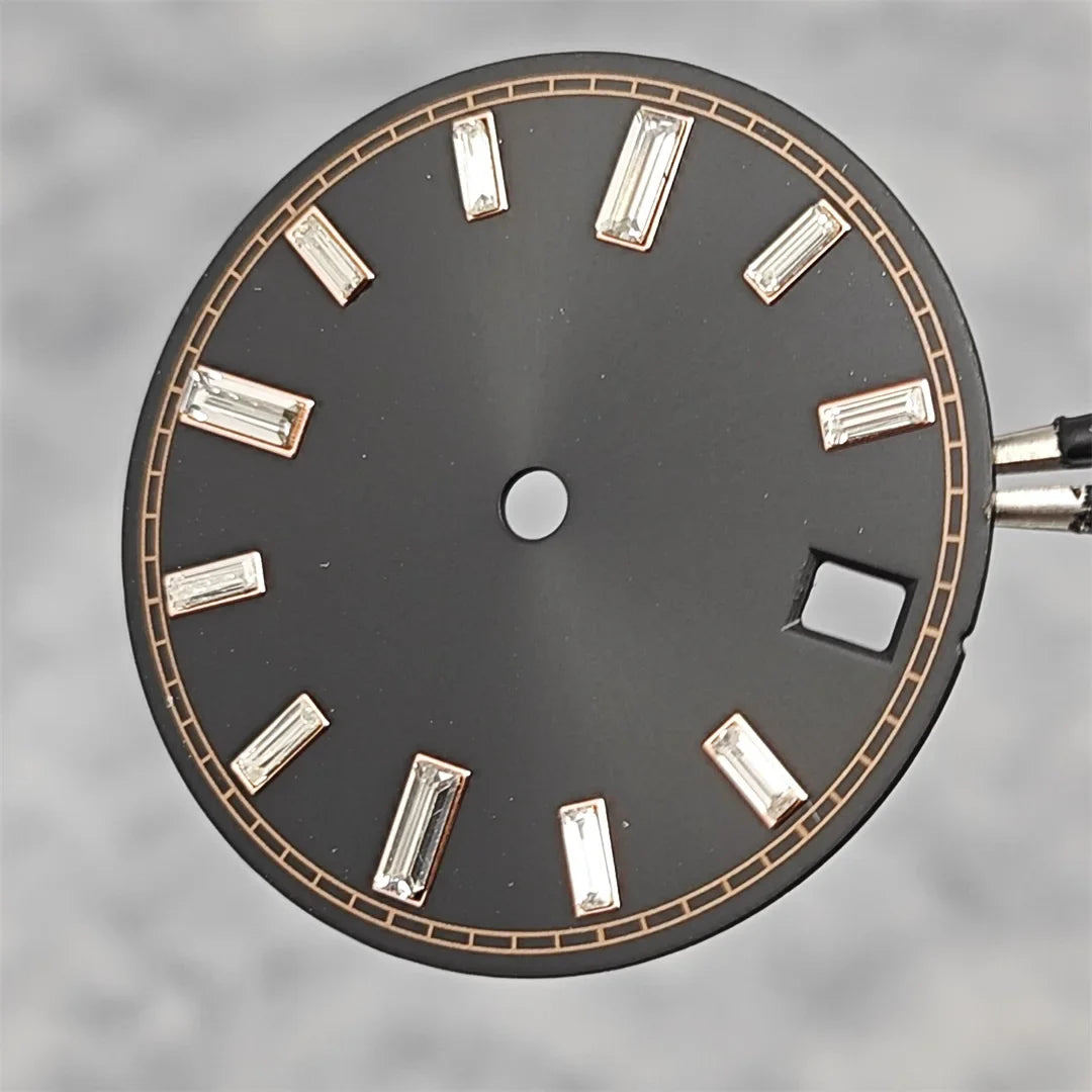 28.5mm Watch Dial Stone Diamond Nail Sunburst Watch Faces No Luminous Accessory Suitable for NH35 / NH36 Movement