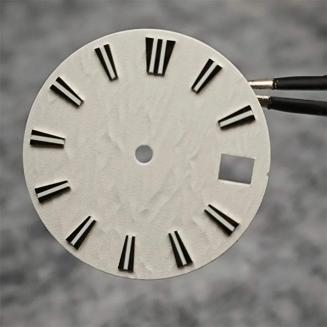 28.5mm NH35 Watch Dial Vertical Wave Stripe Pattern Watch Faces BGW9/C3 Luminous Surface Accessories for NH35/NH36/4R/6R Movement