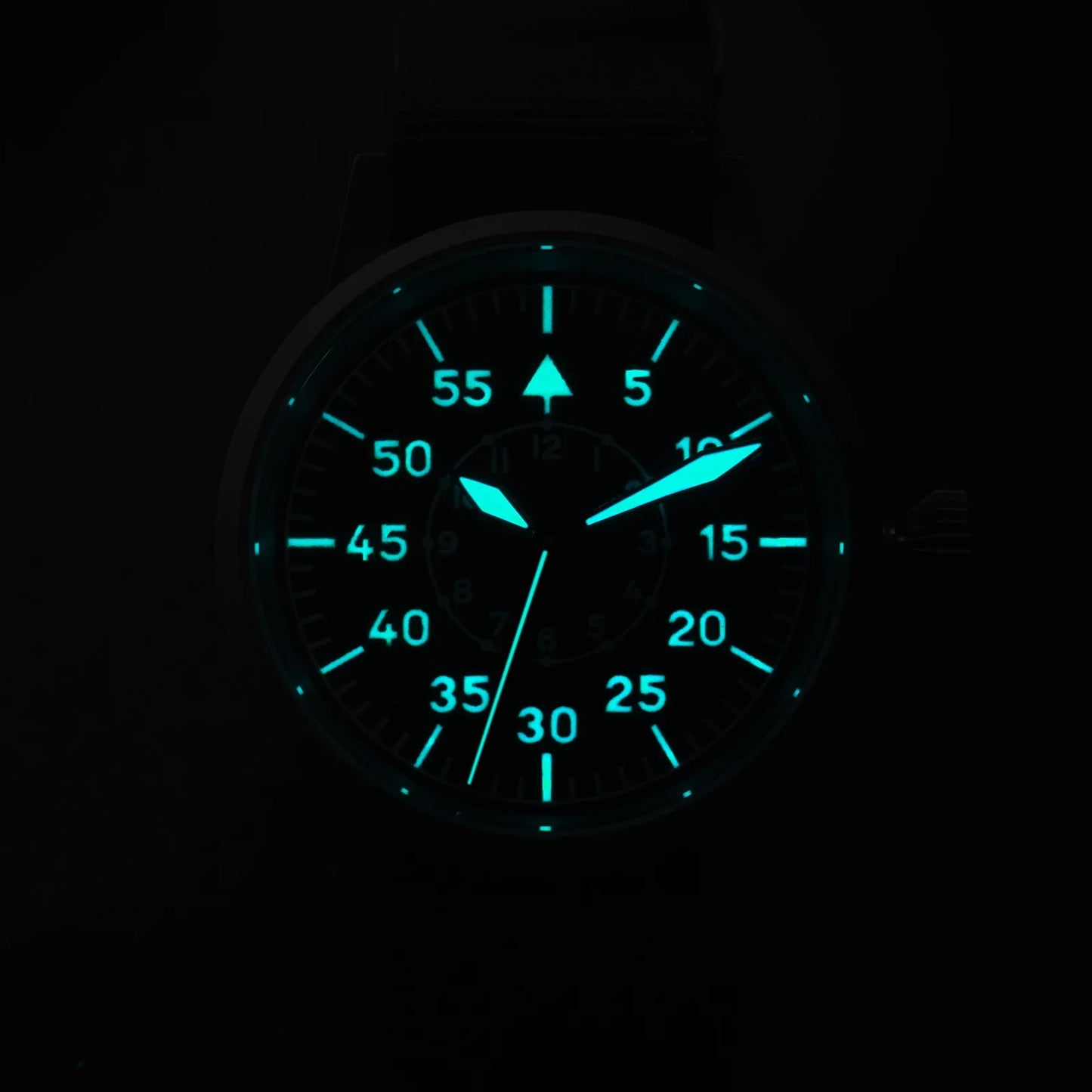 Militado ML10 Quartz pilot Watch VH31 Sweeping Second Sapphire BGW9 Luminous 10Bar 37mm