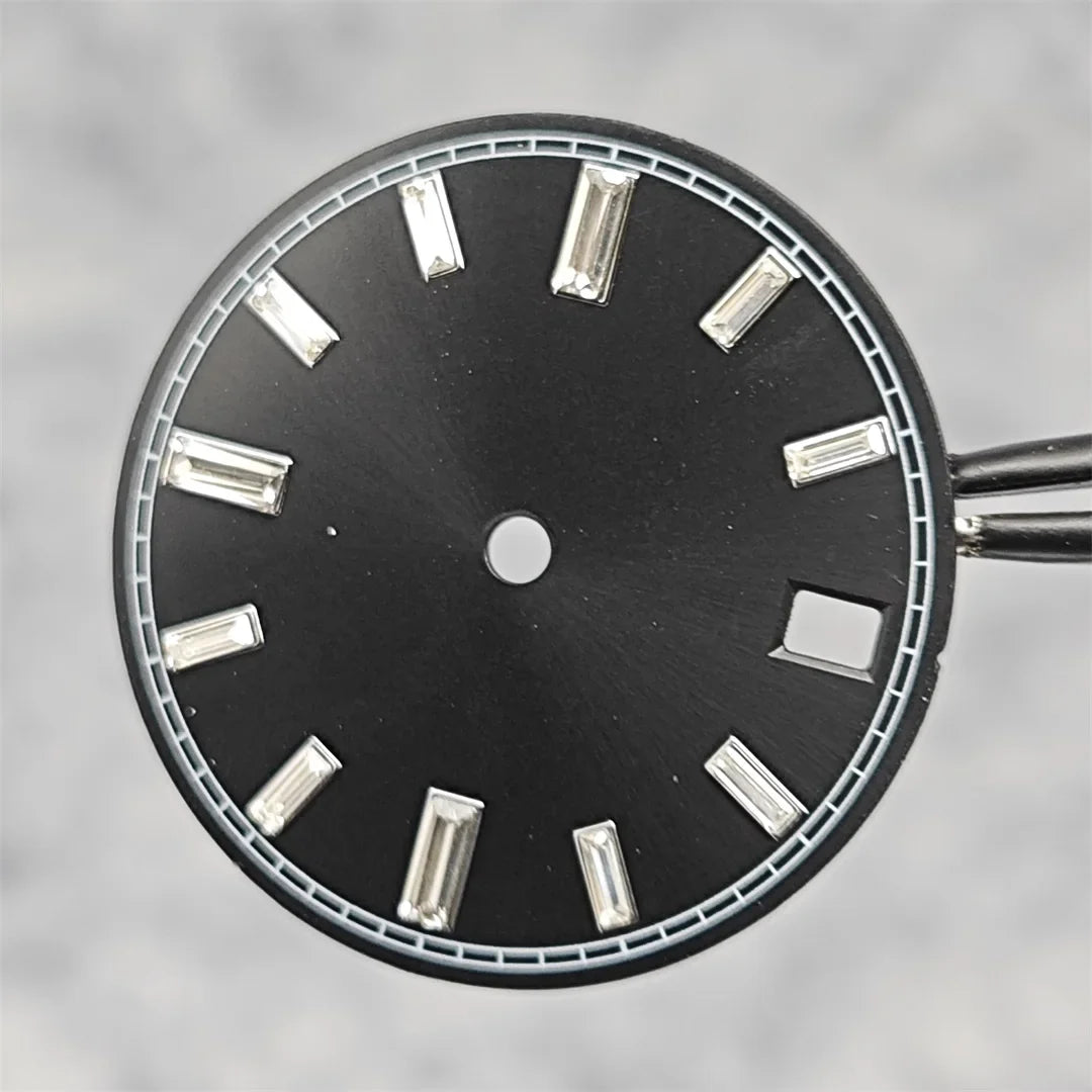 28.5mm Watch Dial Stone Diamond Nail Sunburst Watch Faces No Luminous Accessory Suitable for NH35 / NH36 Movement