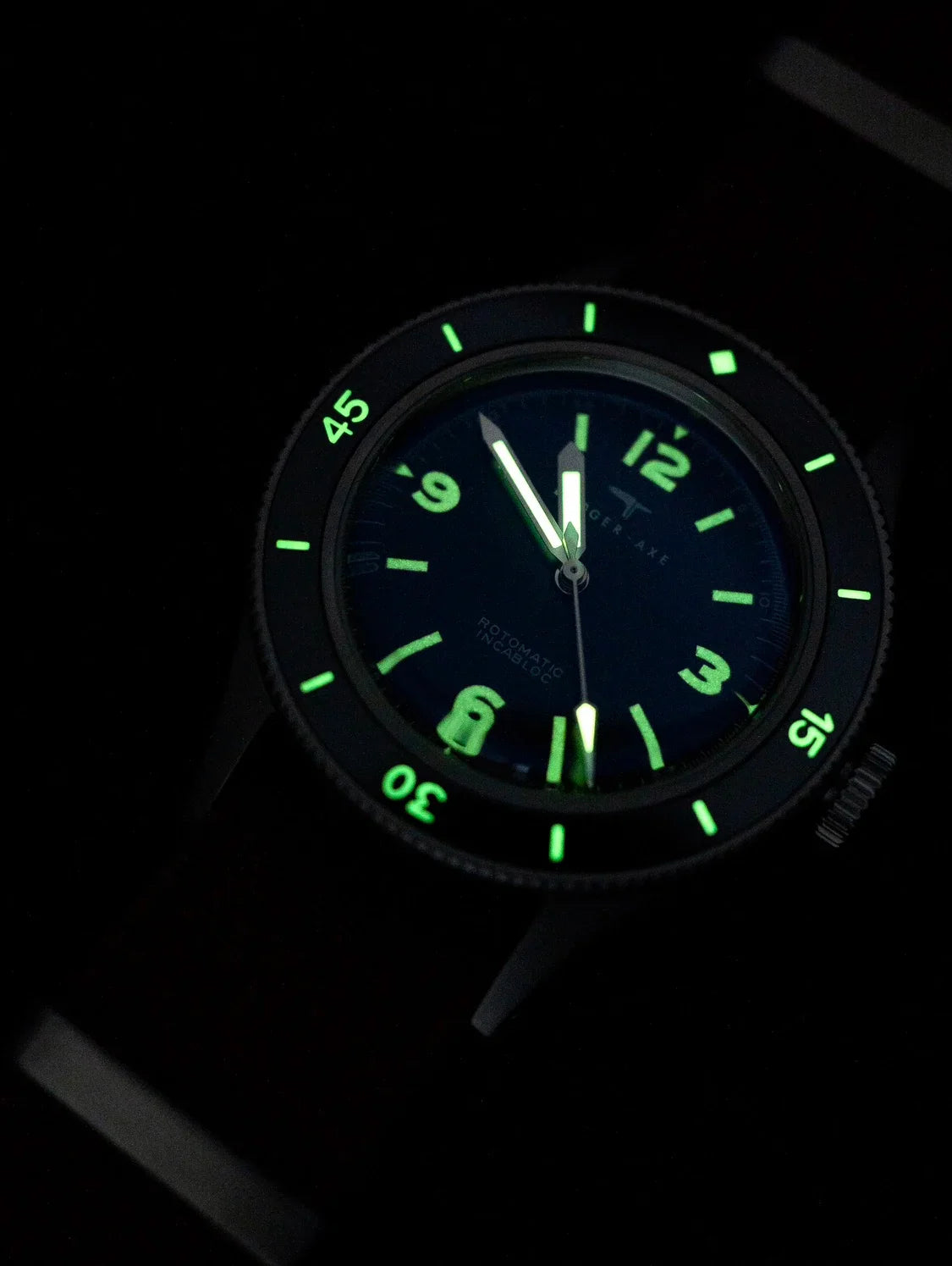 DAGGER-AXE 50 Fathoms Watch NH35 Movt  K9 Mineral Crystal TR900 C3 Luminous 20bar diver 40MM